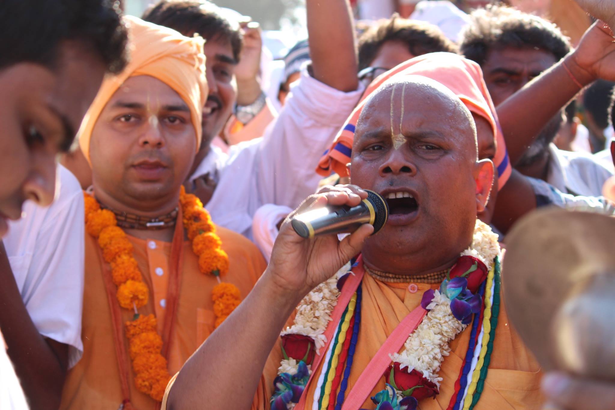HH Prabodhanand Saraswati Swami Maharaj in deep contemplation